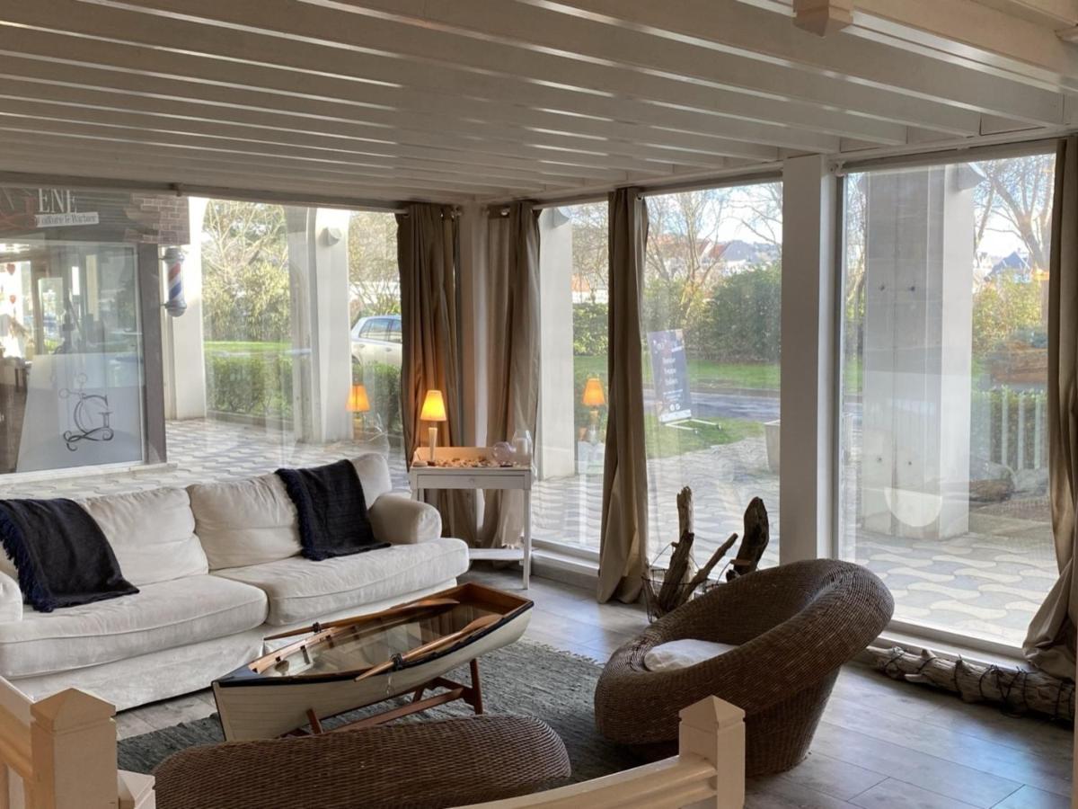 Grand Duplex En Front De Mer Avec 3 Chambres, Animaux Acceptes, Equipements Complets, Cabourg - Fr-1-487-321 エクステリア 写真